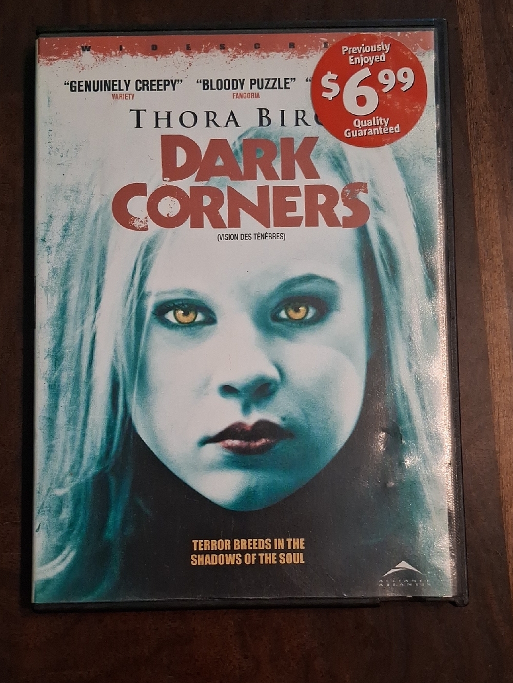 Dark Corners  DVD